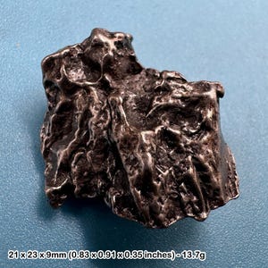 Roca de meteorito espacial real - Campo del Cielo de níquel-hierro - vendedor en el Reino Unido imagen 1