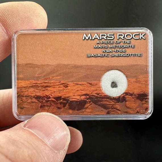 火星隕石 - 玄武岩質シャーゴッタイト - 本物の火星宇宙岩 - Etsy 日本