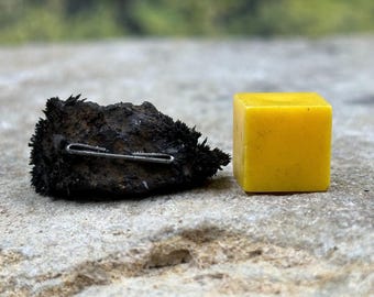 Powerful lodestone crystal - alleviates anger and confusion - authentic healing stone