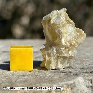 Mica potassique moscovite - artisanat d&#39;art gemme, pierre de cristal de guérison spirituelle - authentique