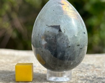 Labradorite egg is a mesmerizing and otherworldly gemstone