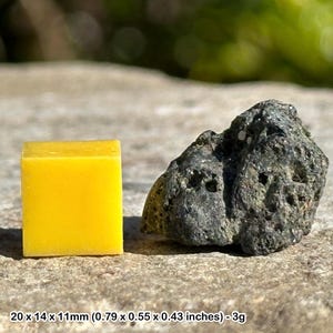 Genuine asteroid indochinite tektite meteorite science education & jewellery space rock