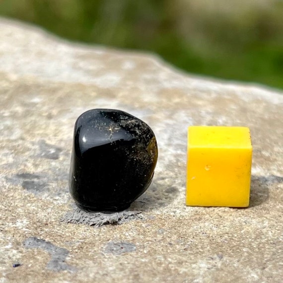 Certified black tourmaline deals