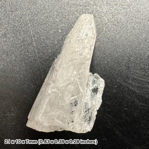 Echtes Danburit Kristallmineral - hochschwingender Stein, Herz spirituell, Mina la aurora, Charcas, San Luis Potosi, Mexiko