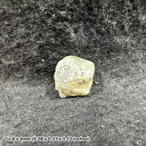 コランダム/ルビー結晶天然酸化アルミニウム鉱物標本、証明書付き本物