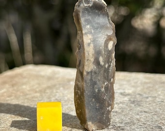 Rare elongated neolithic end scraper artefact british stone age tool cornwall genuine