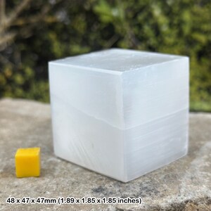 Selenite crystal tv block - natural magnifier for spiritual healing