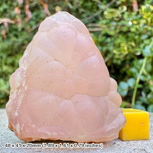 Cristal de calcedonia rosa botrioidal / rara formación similar a una uva / espécimen mineral genuino / coa