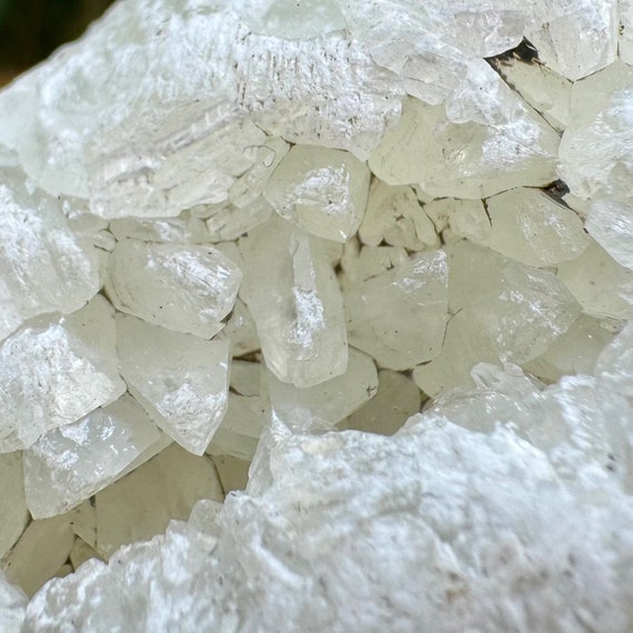 Genuine jurassic dogtooth calcite crystals - ston… - image 2