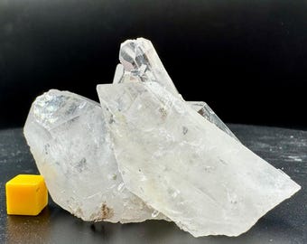 Grade a quartz cluster balochistan pakistan natural clear crystal specimen