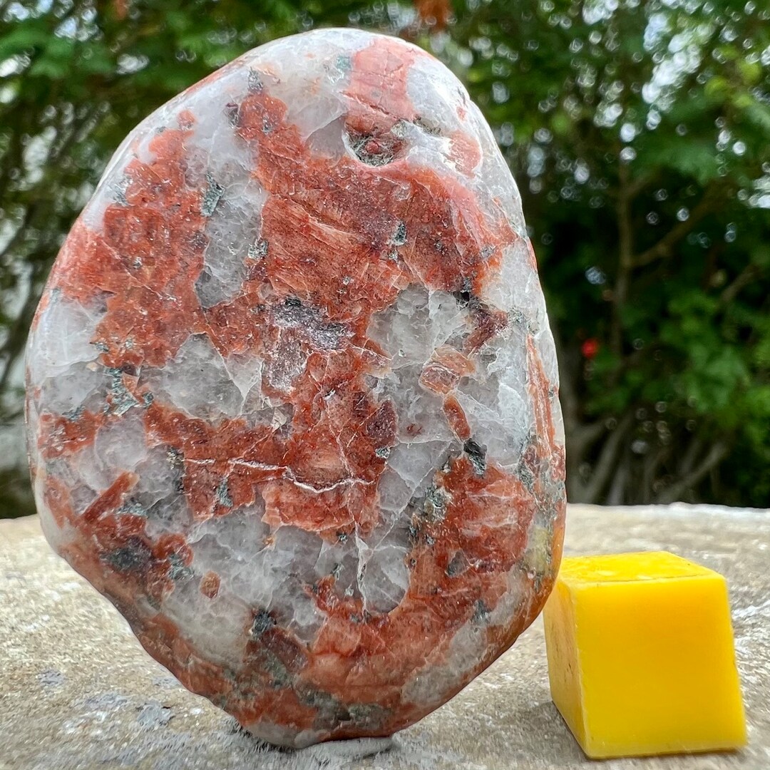 Lewisian Rocks Lewisian Gneiss: Uk's Oldest Rock Genuine Crystal - Etsy