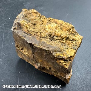 リモナイトとアルゴナイトの結晶、鉄鉱石、鉱物石