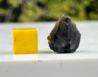 Auténtico asteroide indochinita tectita meteorito ciencia educación y joyería roca espacial