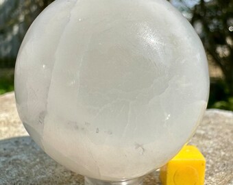 Selenite crystal ball sphere - rp0379 - genuine spiritual healing