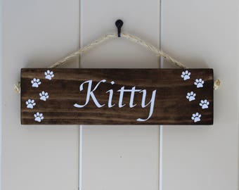 Cat Sign/Cat Christmas Lover Gift/Cat Name Sign/Cat Christmas Gift/Cat Lover Sign/Pet Gift/Custom Cat Name Sign/Cat Paw sign/Sign About Cat