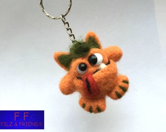 Monster keychain green-haired orange biter