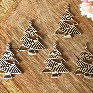 Filigree Christmas Tree Ornaments: Natural Birch Wood, Minimalist Decor