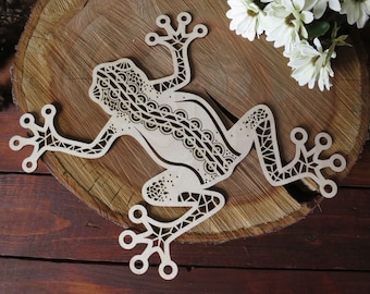 Lace Frog Ornament, housewarming gift, filigree shadow wall hanging decoration, natural birch wood froggy amphibian shape, table coaster art