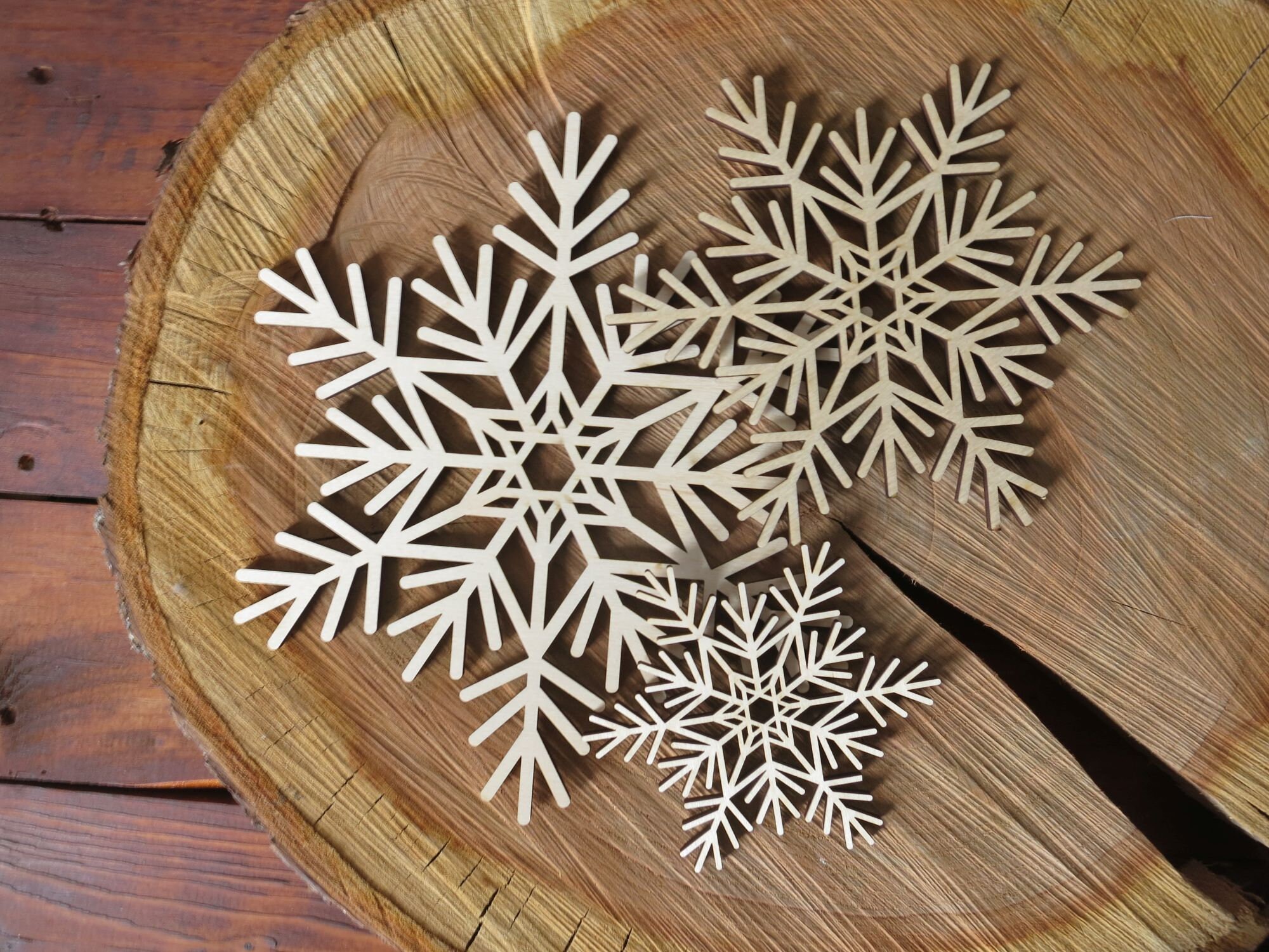 3 Wooden Snowflakes Filigree Wood Table Ornaments Winter - Etsy
