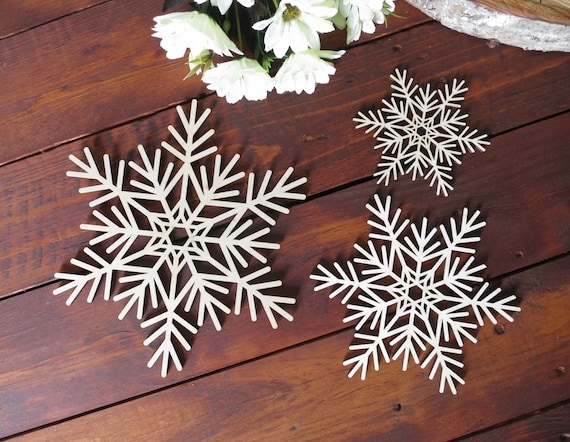 Large Wooden Filigree Hanging Ornament - 10cm Large Wooden Filigree Hanging Ornament - 10cm