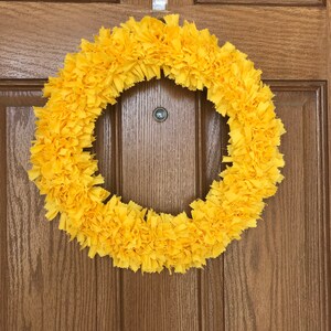 Yellow Fabric Rag Wreath: Cheerful Spring Door Decor (16-Inch) bild 2