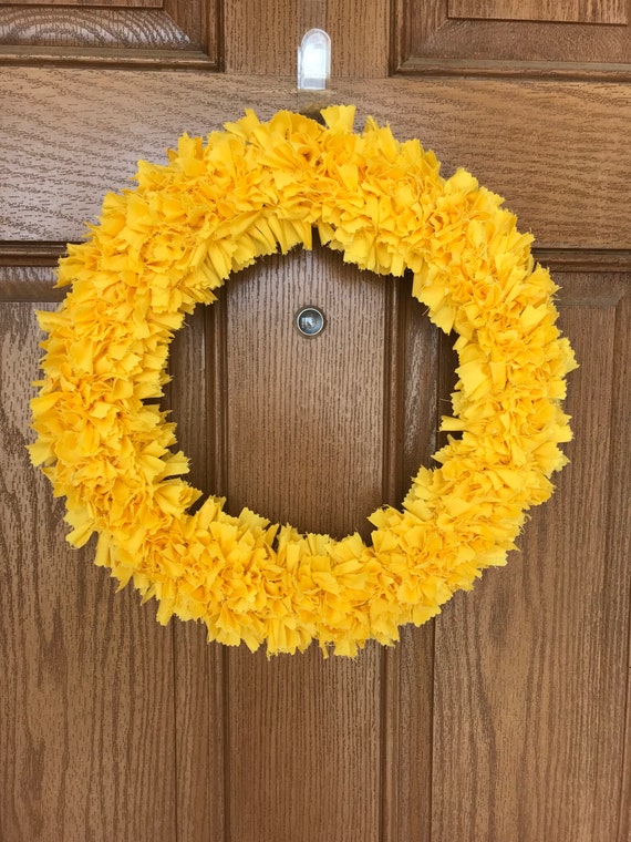 Yellow Fabric Rag Wreath: Cheerful Spring Door Decor (16-Inch)