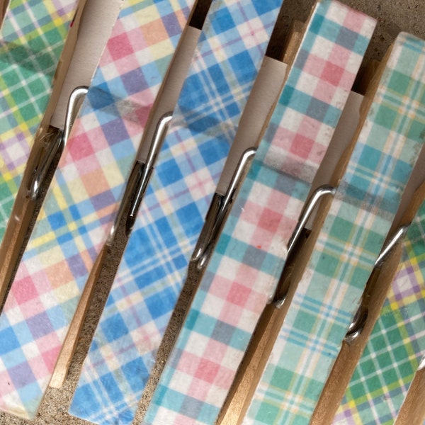 Spring Clothespins / Easter Clothepins / Pastel Clothespins / Plaid Clothespins / Altered Clothespins / Set of 10 clothespins / Pattern Pins