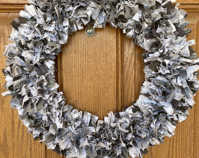 Gray Wreath / Gray Rag Wreath / Gray White Wreath / Gray Fabric Wreath ...