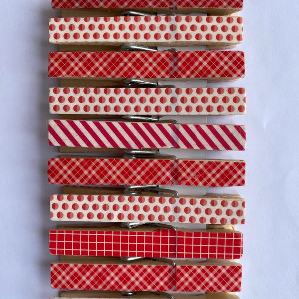 Decorative Clothespins / Red Clothespins / Red Patterned Clothespins / Altered Clothespins / 8 clothespins / Wood Clothespins