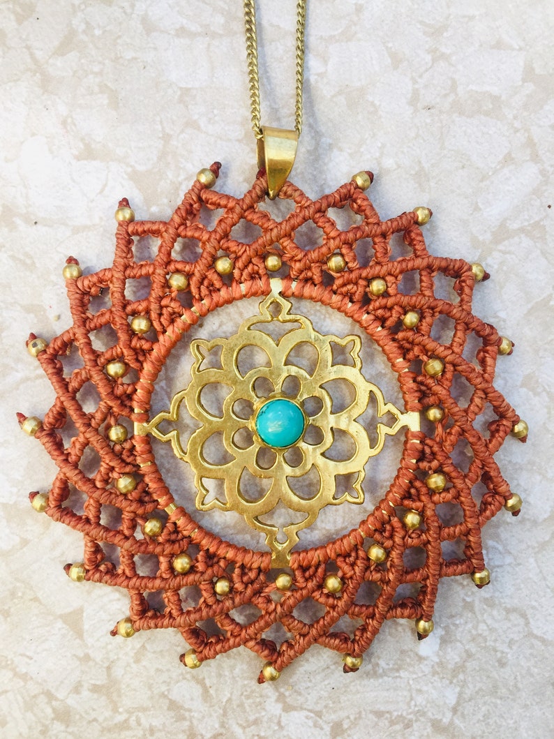 Ciondolo Mandala Geometria Sacra con pietra colorata naturale immagine 2