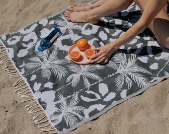 Black & White Leopard Palm Turkish Beach Towel: Organic Cotton Thin Sand Resistant Peshtemal