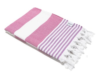 Soft Flamingo Cotton Turkish Towel  Bath & Beach Peshtemal in Lilac –  InfuseZen