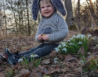 Handgemaakte fleece hoodie met konijn: paaskostuum voor kinderen