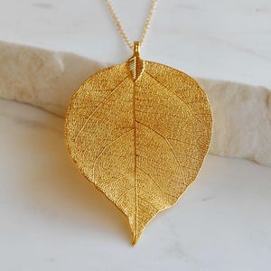 Real Leaf Necklace Gold Long Necklace for Women Gorgeous Leaf Pendant Necklace Boho Necklace Fall Leaf Jewelry Gift for Nature Lovers Gift