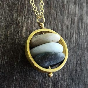 Beach Pebble Necklace | Raw Stone Necklace | Beach Stone
