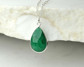 Genuine Raw Emerald Necklace Sterling Silver Forest Green Emerald Pendant Green Drop Necklace May Birthstone Emerald Jewelry Gift for Her