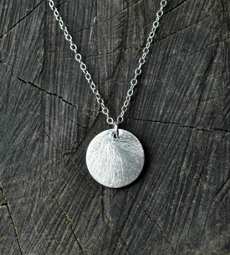 Full moon disc necklace, sterling silver, brushed disc pendant necklace, womens layering necklace, Minimalist jewelry, best gift for her zdjęcie 1