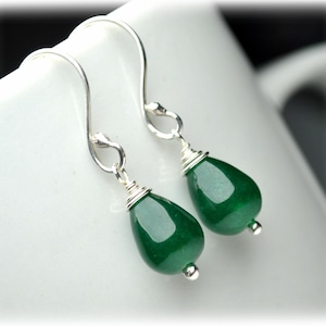 Collier en jade vert forêt pour femme, collier vert, chaîne en argent sterling délicate, pendentif en jade, bijoux en jade, cadeau pour elle KN523 image 3