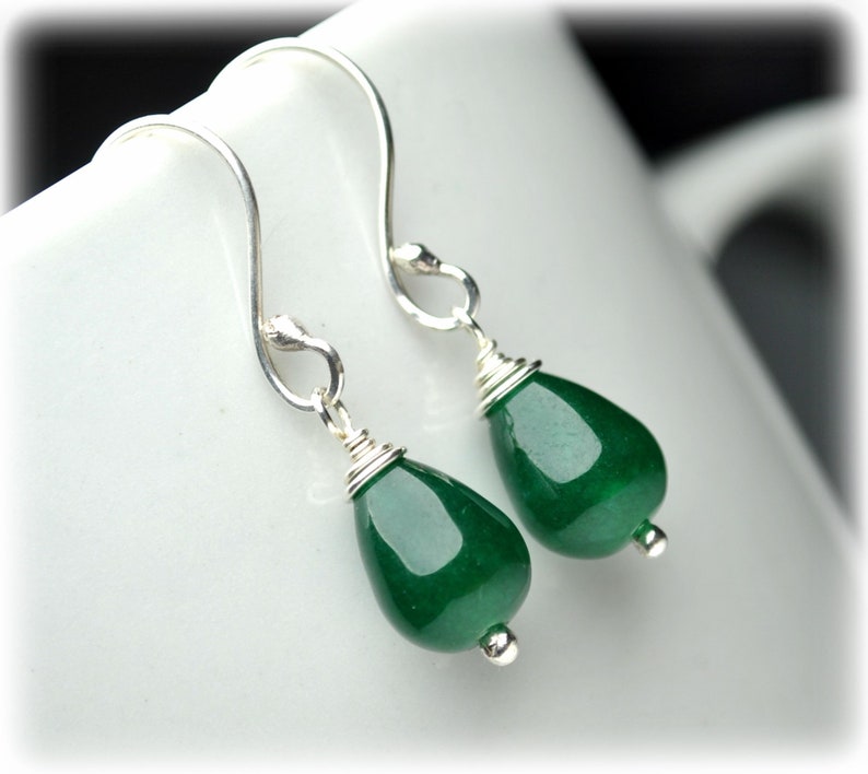 Collier en jade vert forêt pour femme, collier vert, chaîne en argent sterling délicate, pendentif en jade, bijoux en jade, cadeau pour elle KN523 image 3