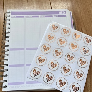 Roségoldene Herzaufkleber | runde glänzende Aufkleber | 10 Stück | Liebesaufkleber | Herzen | Stickerbogen glänzend | Roségold | Herz