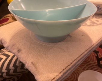 Mid Century Modern Lucent Divid Dinner bowl