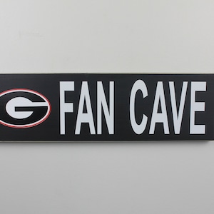 Georgia Bulldogs Fan Cave Wood Sign: NCAA Home Decor (15&quot; x 4.5&quot;)