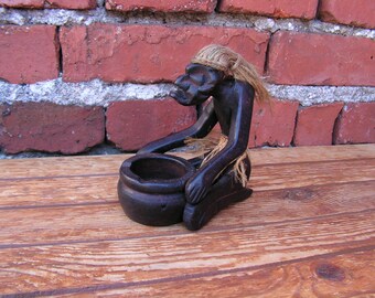 Ashtray African figure Folk art ashtray Vintage wooden ashtray Handmade wooden ashtray Smoking accessories