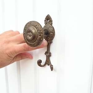 Vintage brass hook Triple metal hook Hanger metal hook Old peg rack Wall coat rack Solid metal hook