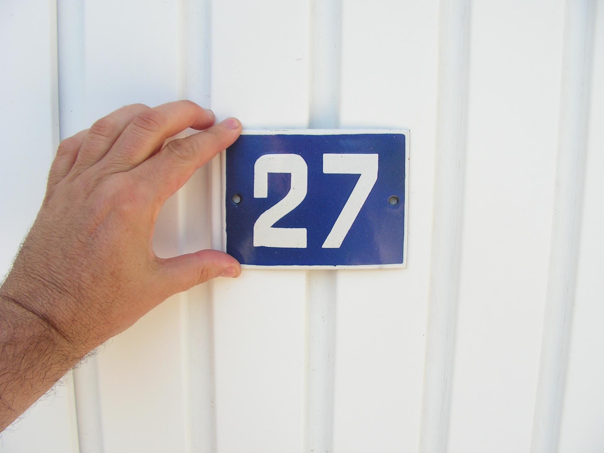 ヴィンテージ レトロ ブルー ホワイト エナメル サイン 12 cm x 9 cm