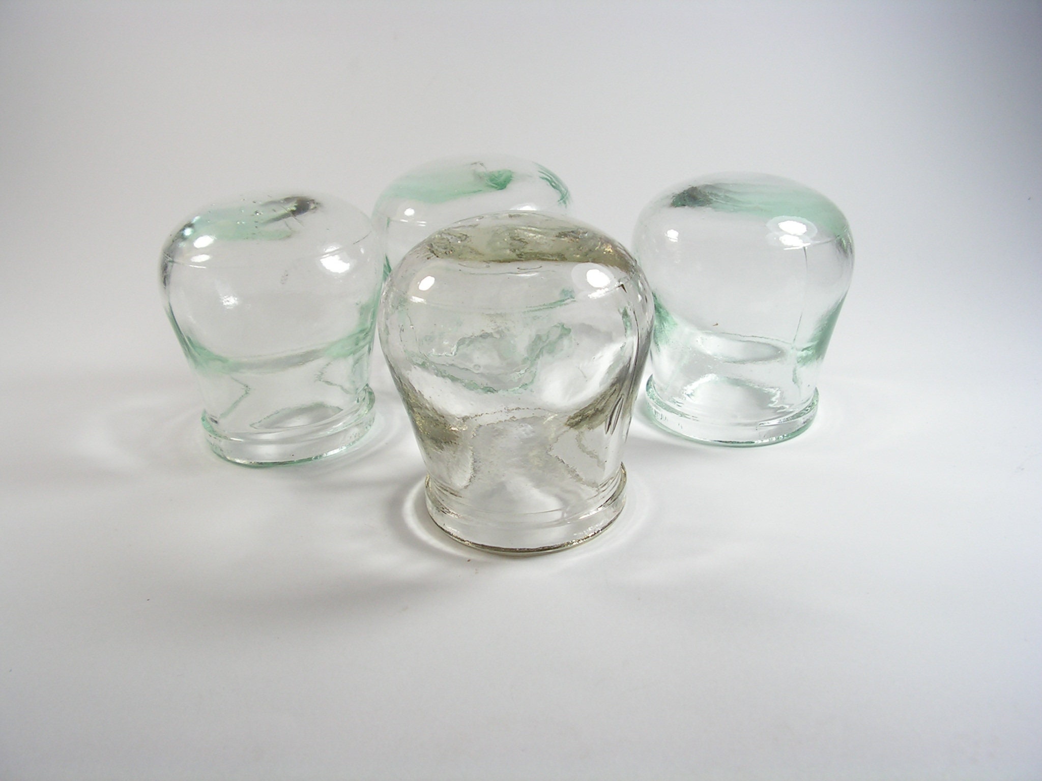 Ventouses vintage années 1950, Ensemble de 4 gobelets en verre