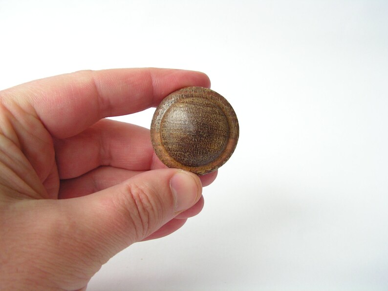 Vintage wooden knob 1900s, Old round drawer pull, Dresser wood drawer knob, Cabinet handle pull, Farmhouse Decor, Chest door pull image 5
