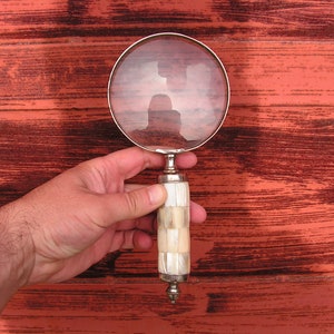 Vintage lovely magnifying glass, Desk round magnifier mother of pearl handle, Double magnifying glass, Reading magnifying glass