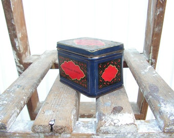 Vintage Georgian Tea Tin Box, Collectible Metal Container