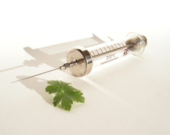 Glass syringe CHIRANA Never used Glass 10ml syringe with needle Pharmacy Décor Medical Alert Antique Doctor Tool New syringe with box